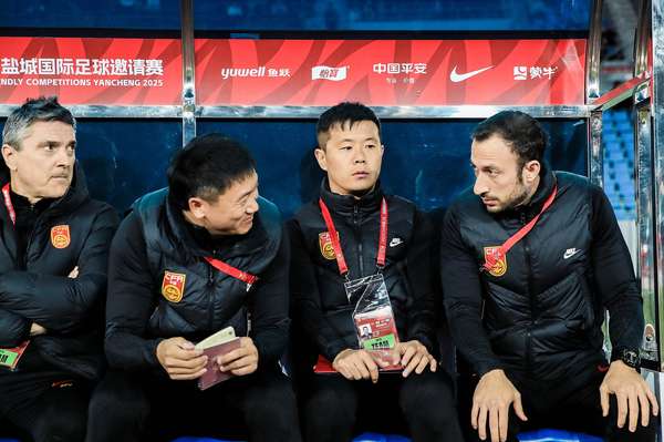 安东尼奥变阵妙手频出 U23国足绝境求生晋级八强