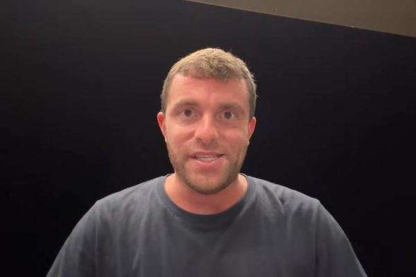 罗马诺爆料：巴萨第三次报价罗德里在路上，小蜘蛛的梦还没碎