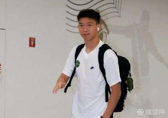 王钰栋留洋倒计时？北欧劲旅抛出橄榄枝，这步棋怎么走